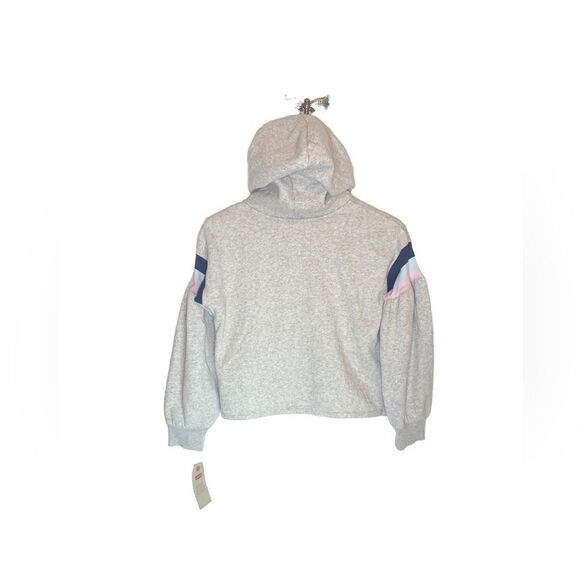 Levi’s Girls Logo Cropped Boxy Fit Hoodie - Picture 6 of 6